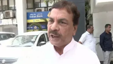 नेहरू और पीएम मोदी की तुलना अनुचित, दोनों में जमीन-आसमान का अंतर: कांग्रेस