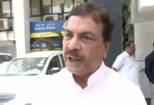 नेहरू और पीएम मोदी की तुलना अनुचित, दोनों में जमीन-आसमान का अंतर: कांग्रेस